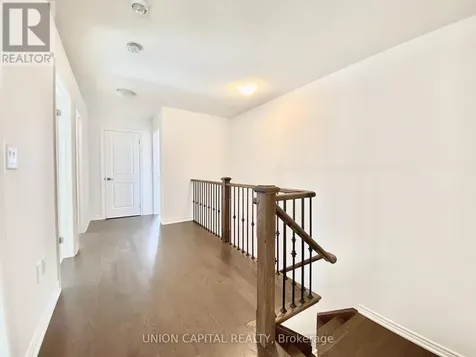 113 Shepherd Drive Barrie ON L9J 0R1