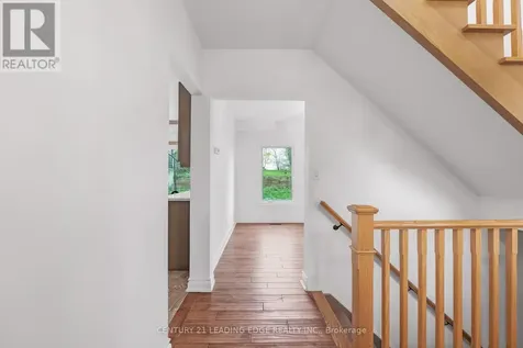 34 Mitchell Avenue Whitchurch-stouffville ON L4A 2X9