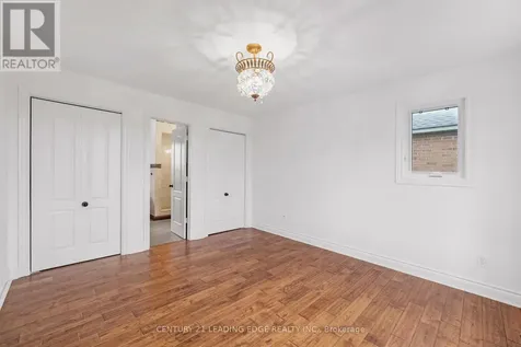 34 Mitchell Avenue Whitchurch-stouffville ON L4A 2X9