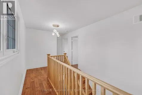 34 Mitchell Avenue Whitchurch-stouffville ON L4A 2X9