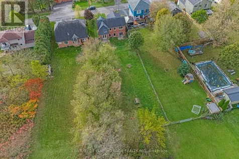 34 Mitchell Avenue Whitchurch-stouffville ON L4A 2X9