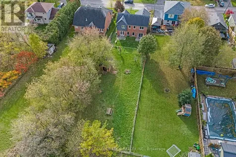 34 Mitchell Avenue Whitchurch-stouffville ON L4A 2X9
