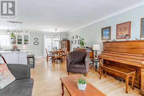 3822 West Street Innisfil ON L9S 2L8