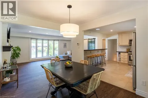 272 Alma Lane Ancaster ON L9G 2T5