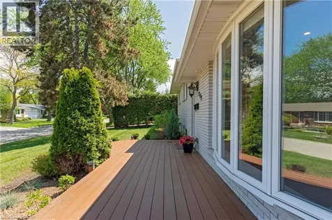 272 Alma Lane Ancaster ON L9G 2T5