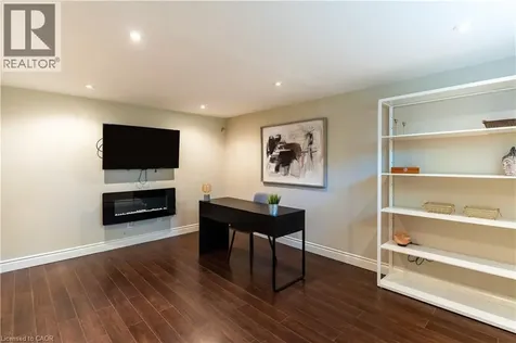 272 Alma Lane Ancaster ON L9G 2T5