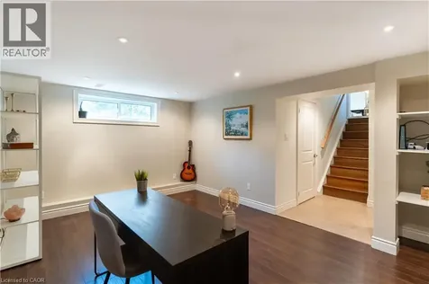 272 Alma Lane Ancaster ON L9G 2T5