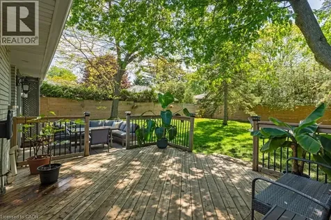 272 Alma Lane Ancaster ON L9G 2T5