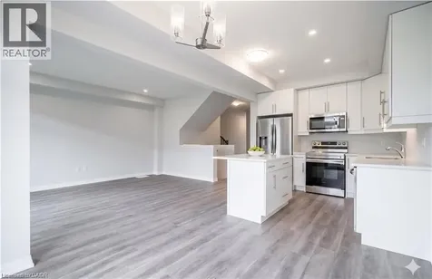 4552 Portage Road Niagara Falls ON L2E 6A8