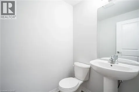 4552 Portage Road Niagara Falls ON L2E 6A8