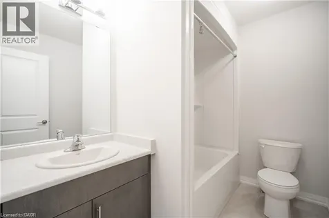 4552 Portage Road Niagara Falls ON L2E 6A8