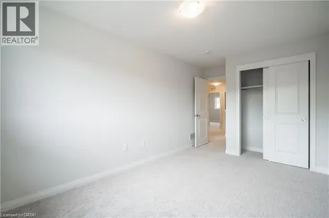 4552 Portage Road Niagara Falls ON L2E 6A8