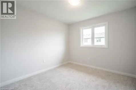 4552 Portage Road Niagara Falls ON L2E 6A8