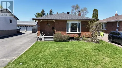 34 Robin Street Sault Ste Marie ON P6A 5X9