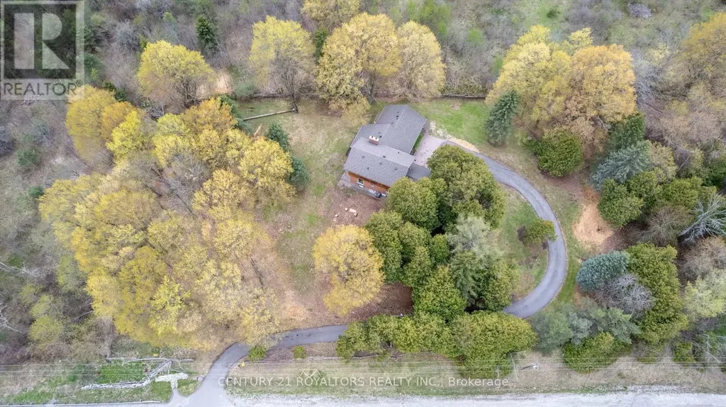 17940 Airport Road Caledon ON L7K 2G8