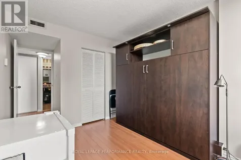 200 Lafontaine Avenue Ottawa ON K1L 8K8