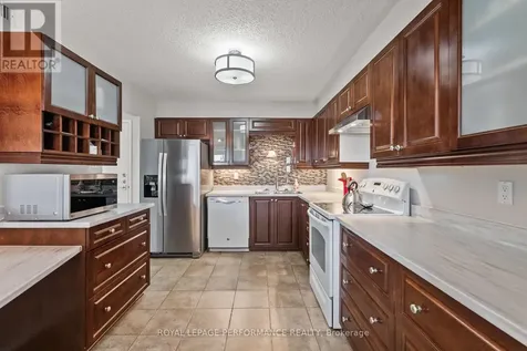 200 Lafontaine Avenue Ottawa ON K1L 8K8