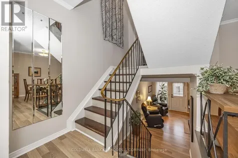 4 Almond Lane Ottawa ON K2L 3T2