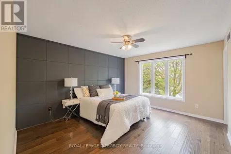 1213 Clyde Avenue Ottawa ON K2C 1Y3