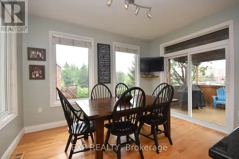29 Stonecroft Terrace Ottawa ON K2K 2V1
