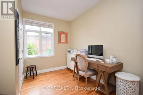 29 Stonecroft Terrace Ottawa ON K2K 2V1