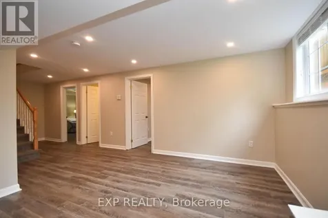 29 Stonecroft Terrace Ottawa ON K2K 2V1
