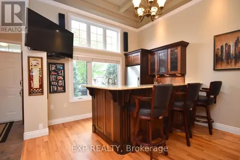 29 Stonecroft Terrace Ottawa ON K2K 2V1