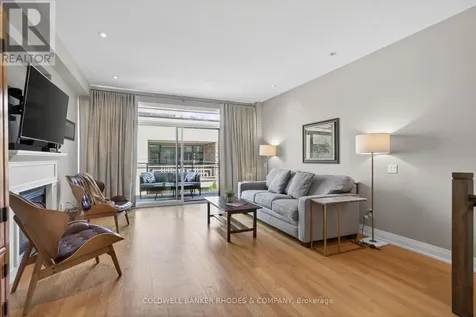 213 Ivy Crescent Ottawa ON K1M 1X9