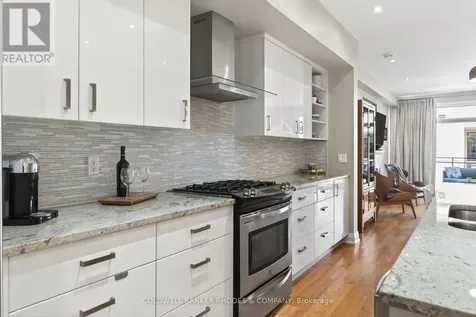 213 Ivy Crescent Ottawa ON K1M 1X9