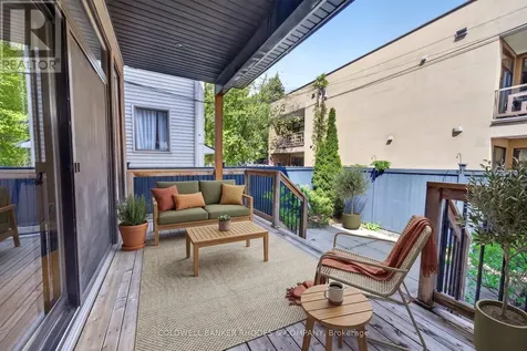 213 Ivy Crescent Ottawa ON K1M 1X9
