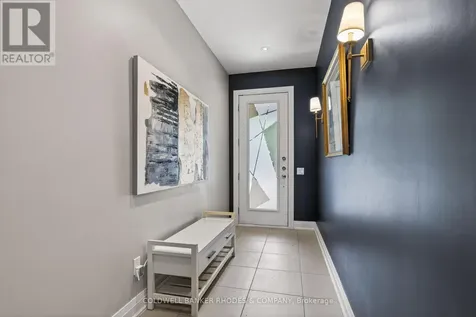 213 Ivy Crescent Ottawa ON K1M 1X9