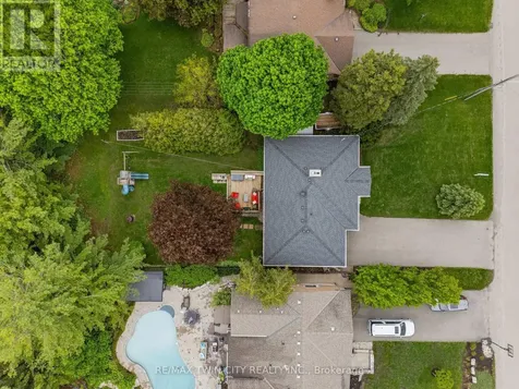 306 Normandy Avenue Waterloo ON N2K 1X7