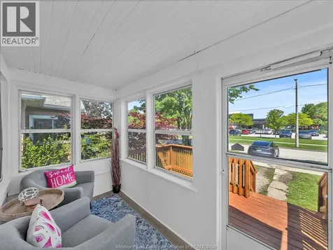 3790 Glenfield Windsor ON N9C 2B2