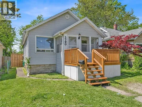 3790 Glenfield Windsor ON N9C 2B2