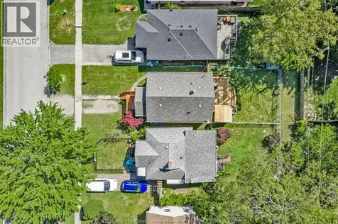 3790 Glenfield Windsor ON N9C 2B2