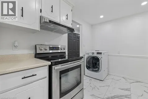24 Tara Crescent Thorold ON L2V 4M1