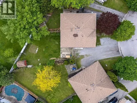 24 Tara Crescent Thorold ON L2V 4M1