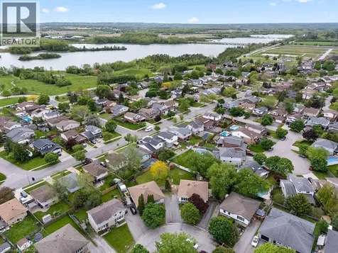 24 Tara Crescent Thorold ON L2V 4M1