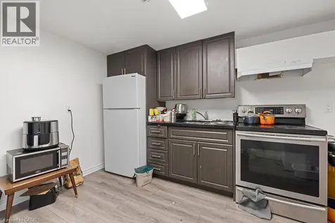 24 Tara Crescent Thorold ON L2V 4M1