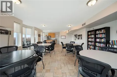 1272 Ontario Street Burlington ON L7S 2L8