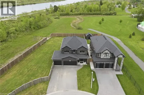 374 Viger Drive South Welland ON L3B 0E2