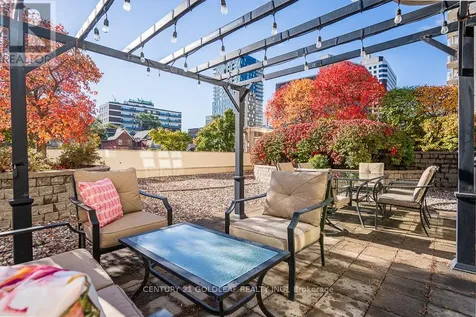 234 Rideau Street Ottawa ON K1N 0A9