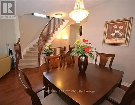 608 Remnor Avenue Ottawa ON K2T 0A6