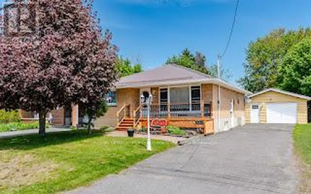 3301 Ross Avenue Cornwall ON K6K 1G3