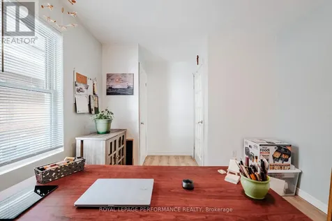 3301 Ross Avenue Cornwall ON K6K 1G3