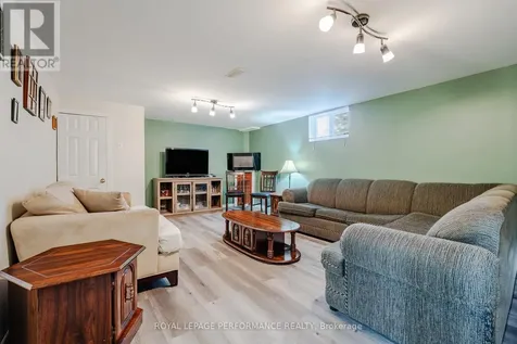3301 Ross Avenue Cornwall ON K6K 1G3