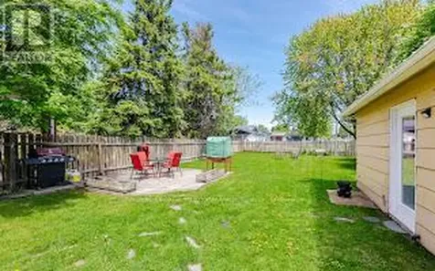 3301 Ross Avenue Cornwall ON K6K 1G3