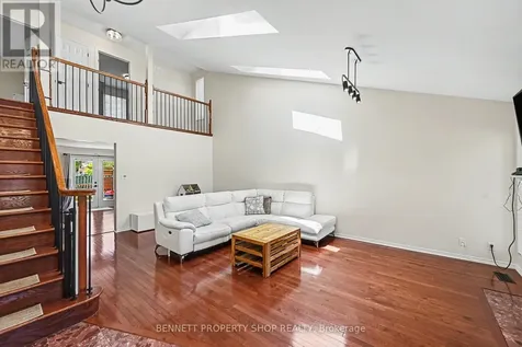 875 Kenyon Crescent Cornwall ON K6H 6Z1