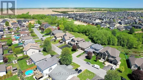 79 Radisson Drive Russell ON K0A 1W0
