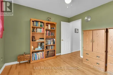 72 Castlebeau Street Russell ON K0A 1W0